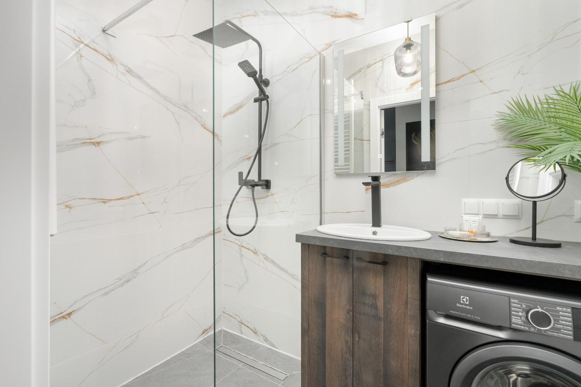 City Center Apartments With Gym & Free Garage Poznan By Noclegi Renters Zewnętrze zdjęcie